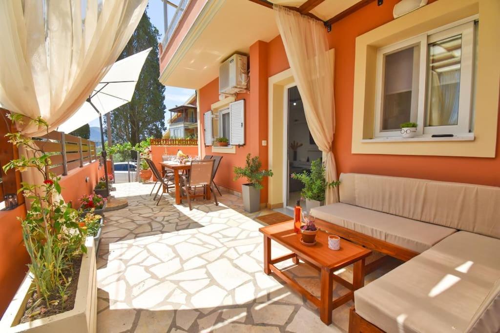 Kosmas Family House Appartement Kanálion Buitenkant foto